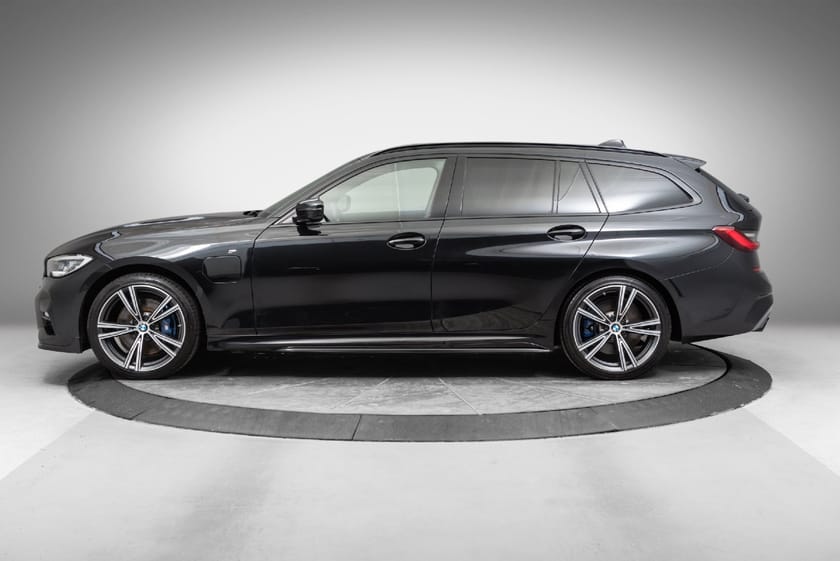 Bilde 2 av BMW 330e xDrive Touring eDrive M Sport (K)