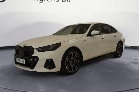BMW 550e xDrive Sedan M-Sport Pro Comfort 490hk