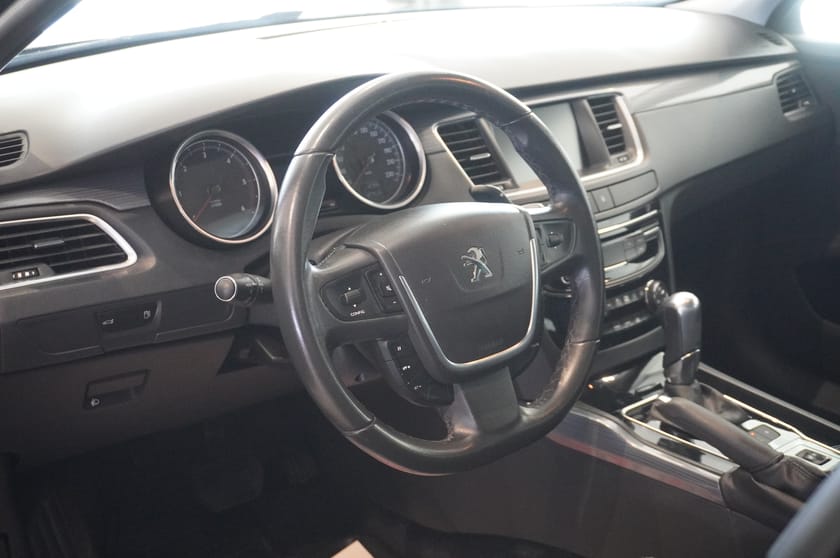 Bild 2 av Peugeot 508 SW 1.6 BlueHDi Automat Backkamera Drag Navi 120hk