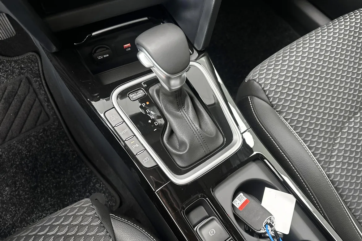picture of a car