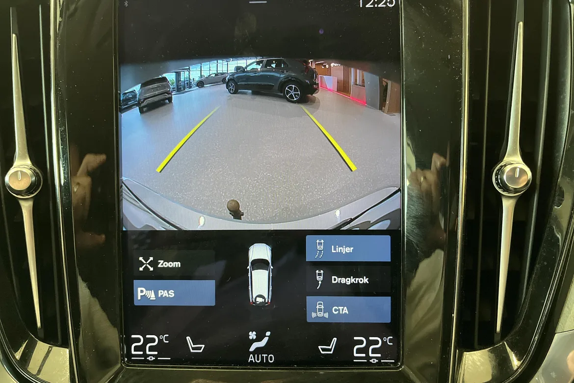 picture of a car