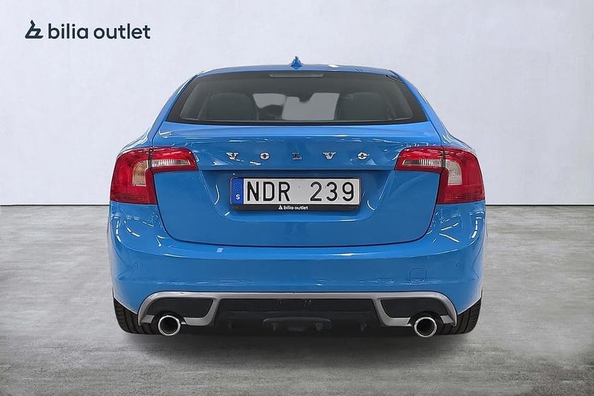 Bild 4 av Volvo S60 D4 R-Design Värmare Parkeringssensor bak