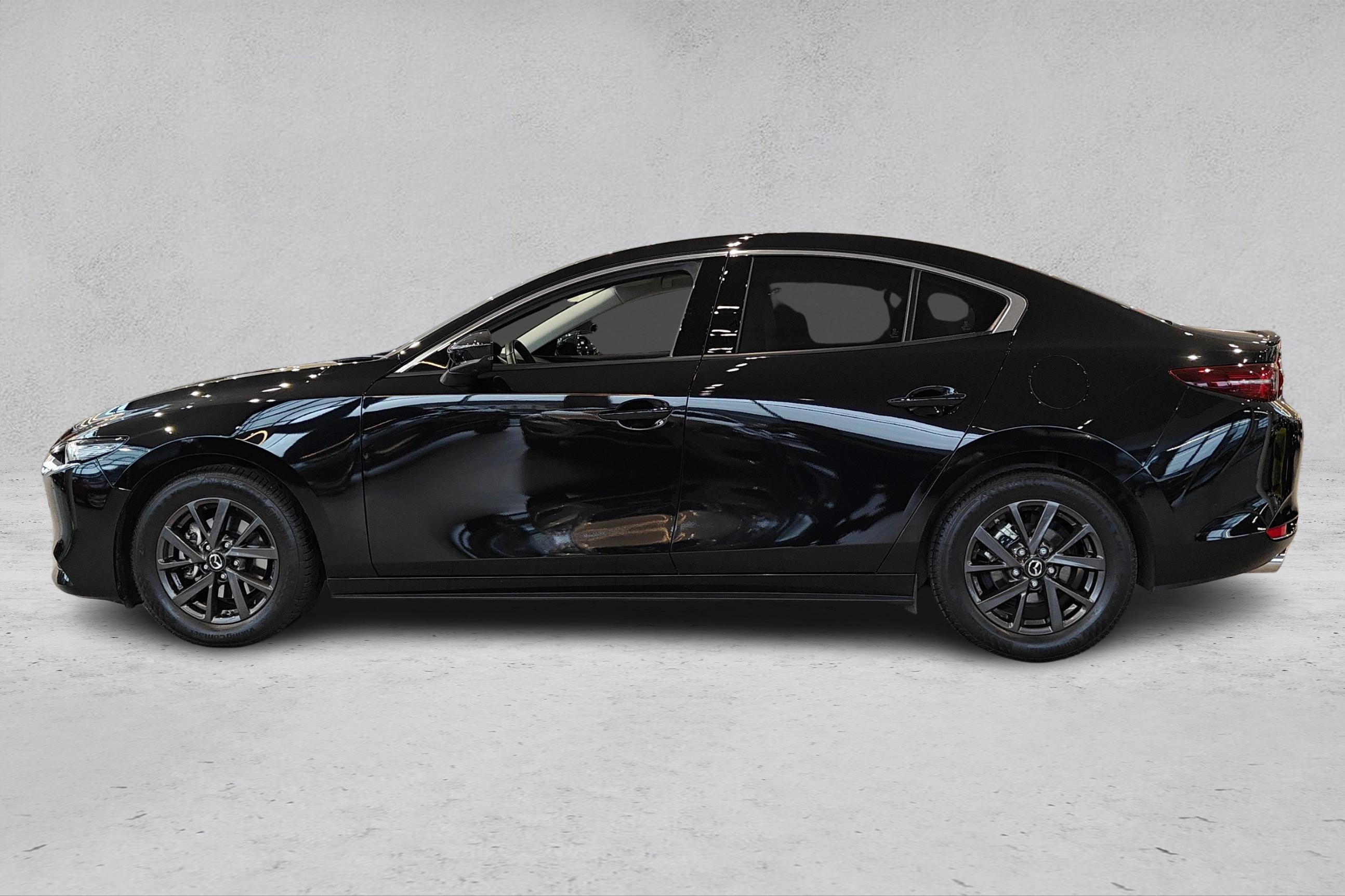 Thumnail bilde 1 av Mazda 3 Sedan