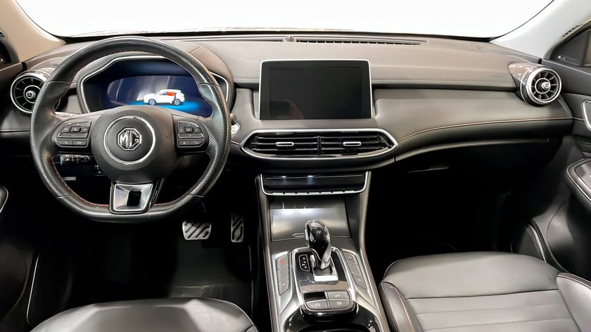 Bild 4 av MG EHS PHEV Plug-In Hybrid Luxury Panorama 258hk