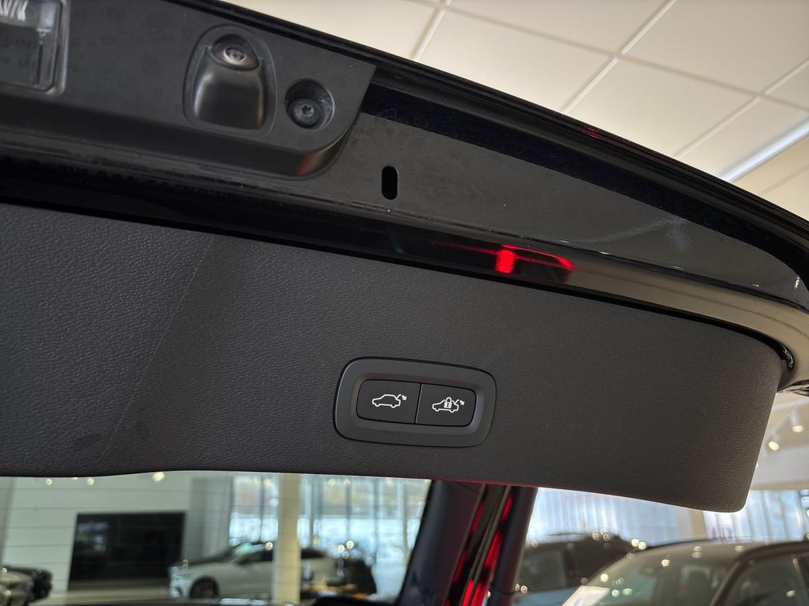 Volvo EC40 2025 - miniatyr 18