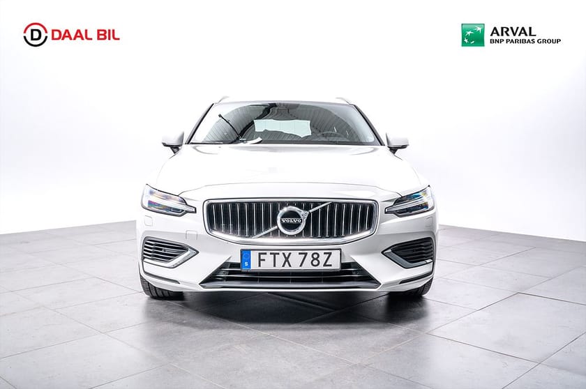 Bild 3 av Volvo V60 RECHARGE T6 AWD 14,7 kWh 350HK INSCRIPTION EXP VOC