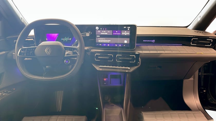 Bild 4 av Renault 4 E-Tech R4 Iconic 52kwh PL fr: 4690kr/mån