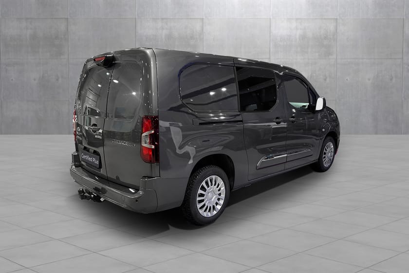 Bilde 4 av Toyota ProAce City 1.5 Diesel 130 Automat 8 gir Comfort Plus sideh.
