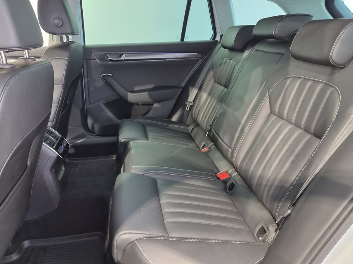 Škoda Škoda Superb iV Kombi — bild 23