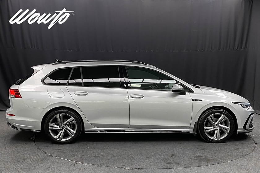 Bild 3 av Volkswagen Golf Sportscombi 1.5 eTSI DSG 150HK R-Line /Drag