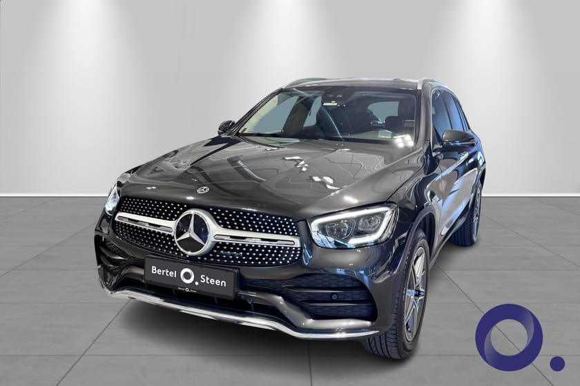 Bilde 2 av Mercedes-Benz GLC 300 e 4MATIC AMG / DISTRONIC / HENGERFESTE / GODT UTSTYRT! /