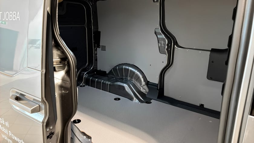 Bild 5 av Kia PV5 Cargo PLUS PRO 4DR L2H1 *DEMOBIL* V-HJUL INGÅR!