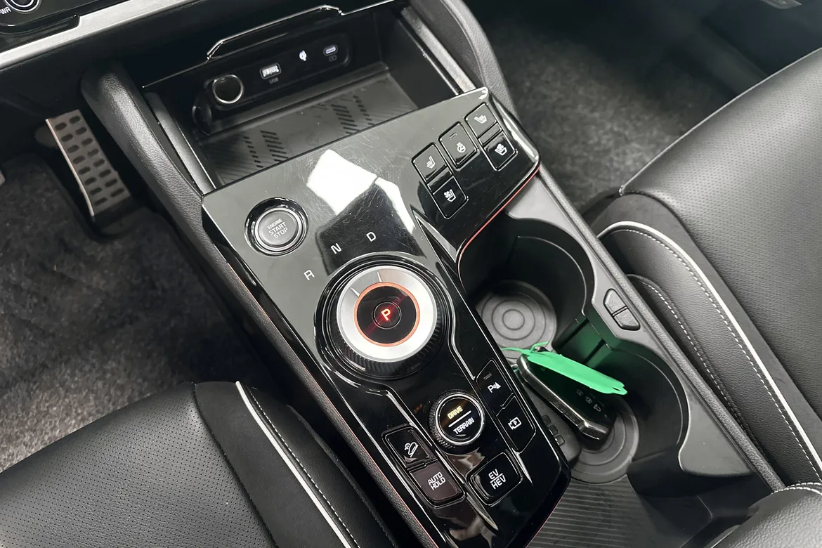 picture of a car