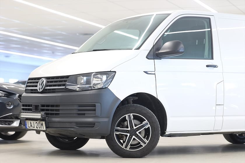 Bild 4 av Volkswagen Transporter T28 2.0 TDI 150hk V-Inrett 3-Sits Drag MOMS
