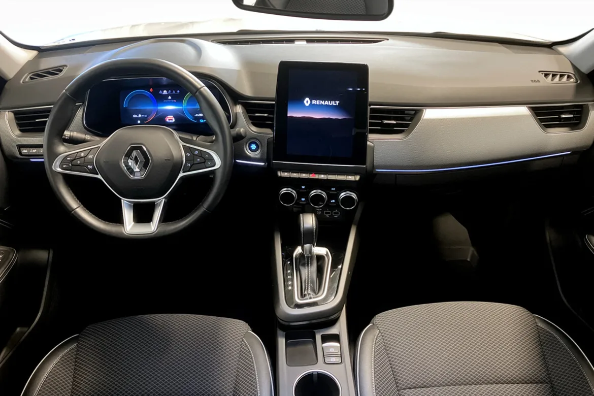 Renault Arkana E-TECH 145