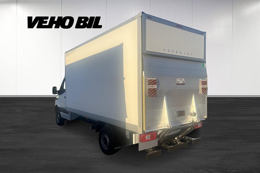 Bild 4 av Mercedes-Benz Sprinter 319 CDI 4x4 Chassi 319CDI Volymskåp 9G-Tronic select