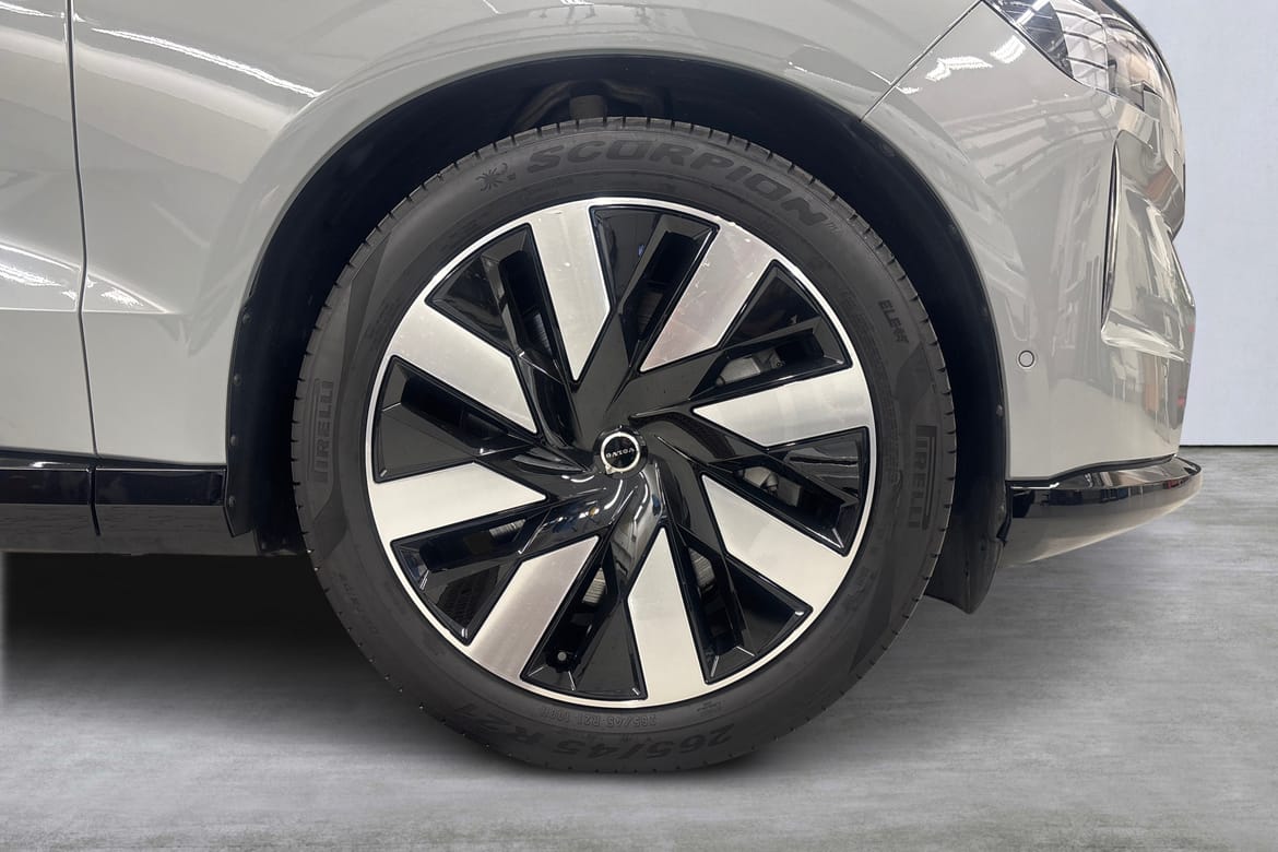 Volvo EX90 Twin Motor