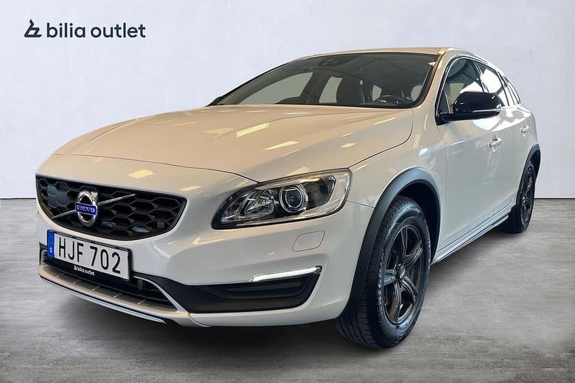 Bild 1 av Volvo V60 Cross Country D4 AWD Momentum 190hk / Drag Värmare PDC Kamrem Bytt