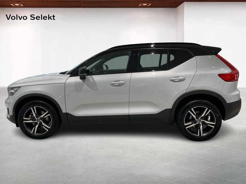 Bild 3 av Volvo XC40 B4 FWD Bensin R-Design