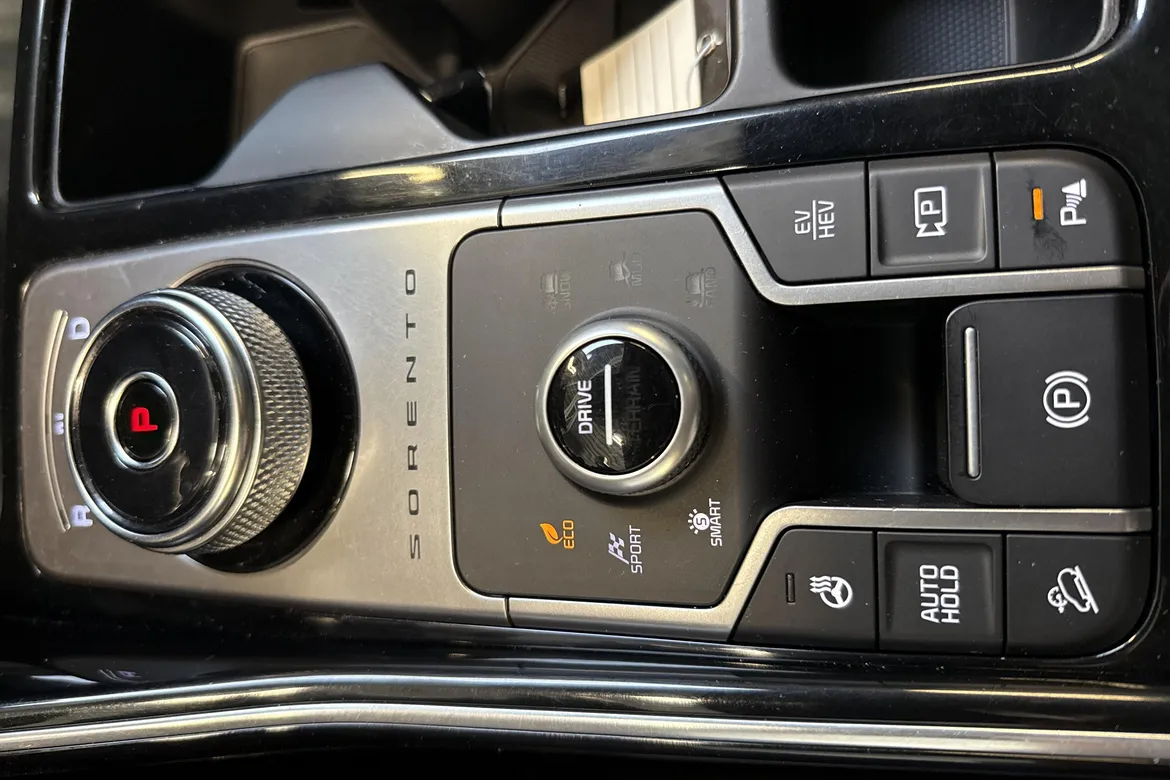 picture of a car