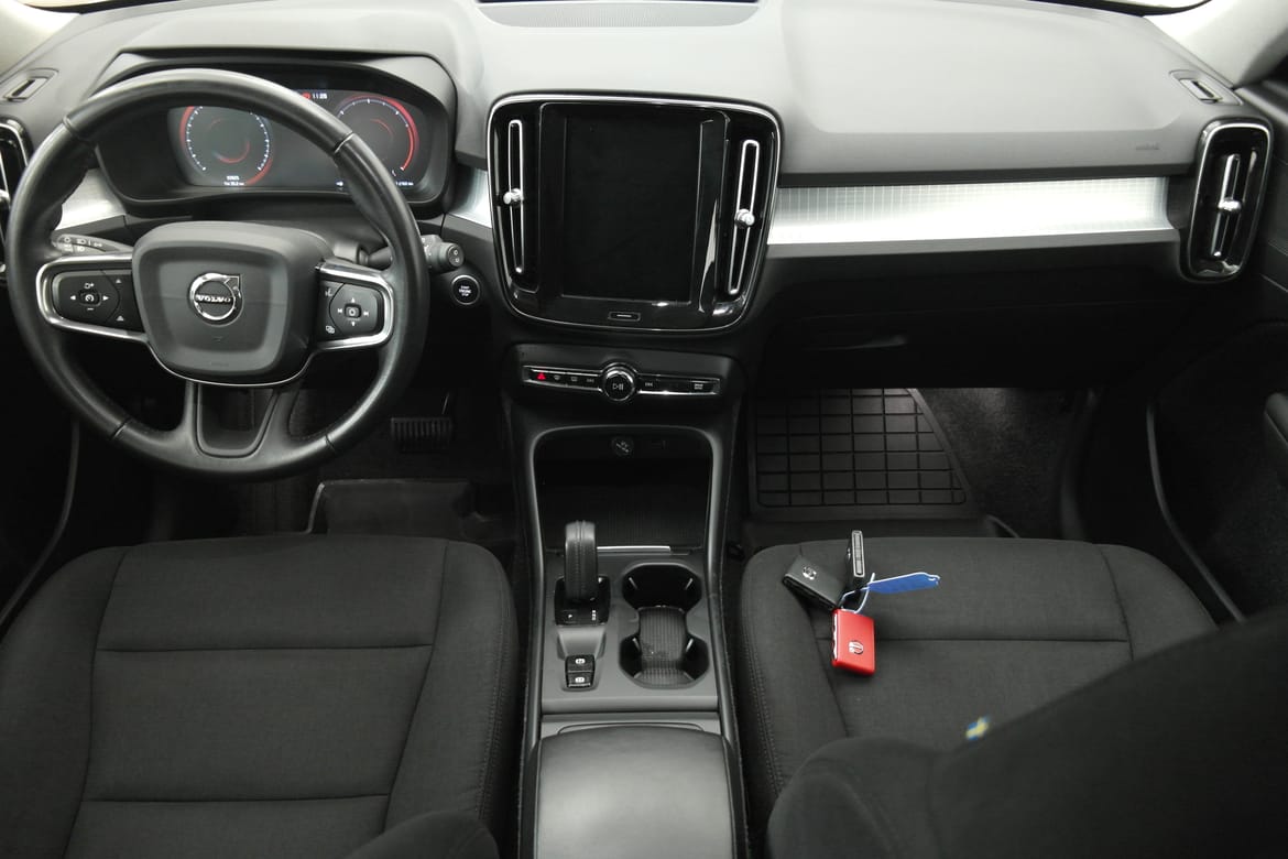 Volvo XC40 2019 - miniatyr 16