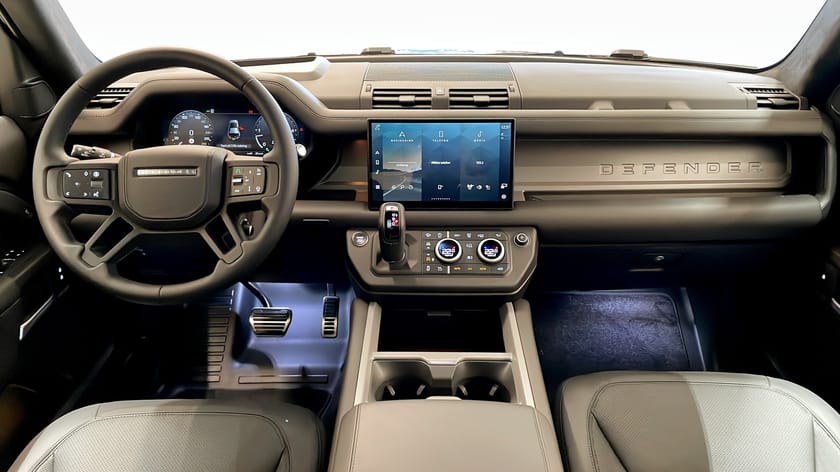 Bild 4 av Land Rover Defender 110 D300 MHEV 3.0 AWD SWB X 300D AUTO