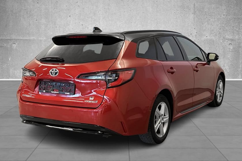 Bilde 5 av Toyota Corolla Touring Sports Hybrid 1.8 GR SPORT/automat/1 eier/alle servicer/nye s-dekk/
