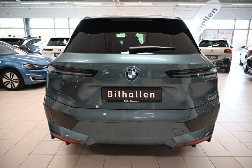 Bilde 4 av BMW iX xDrive40 
