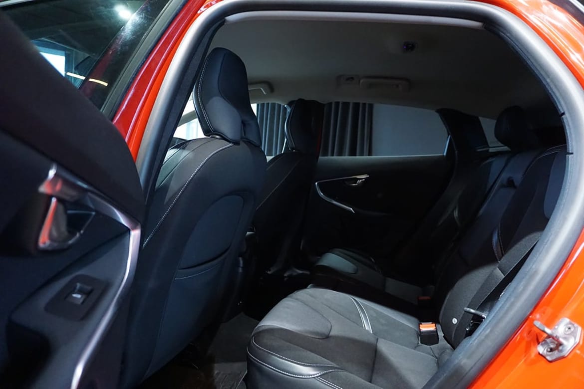 Volvo V40 2016 - miniatyr 8