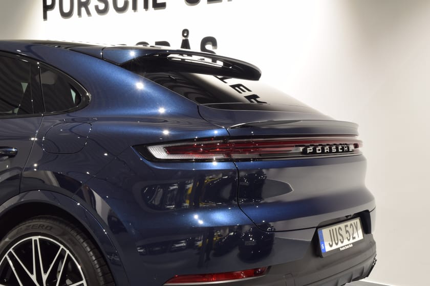 Bild 5 av Porsche Cayenne Coupé E-Hybrid VAT / Leasebar