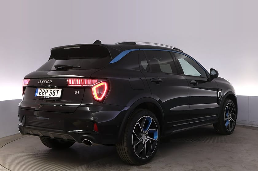 Bild 5 av Lynk & Co 01 PHEV Pano 360 Adap Farth Infinity BLIS V-hjul
