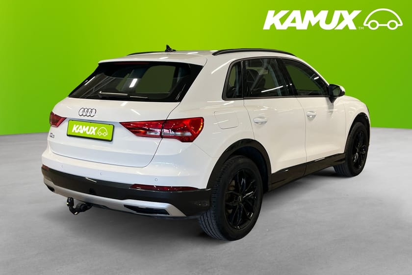 Bild 4 av Audi Q3 35 TFSI Proline Cockpit P-värm Drag Moms 150hk
