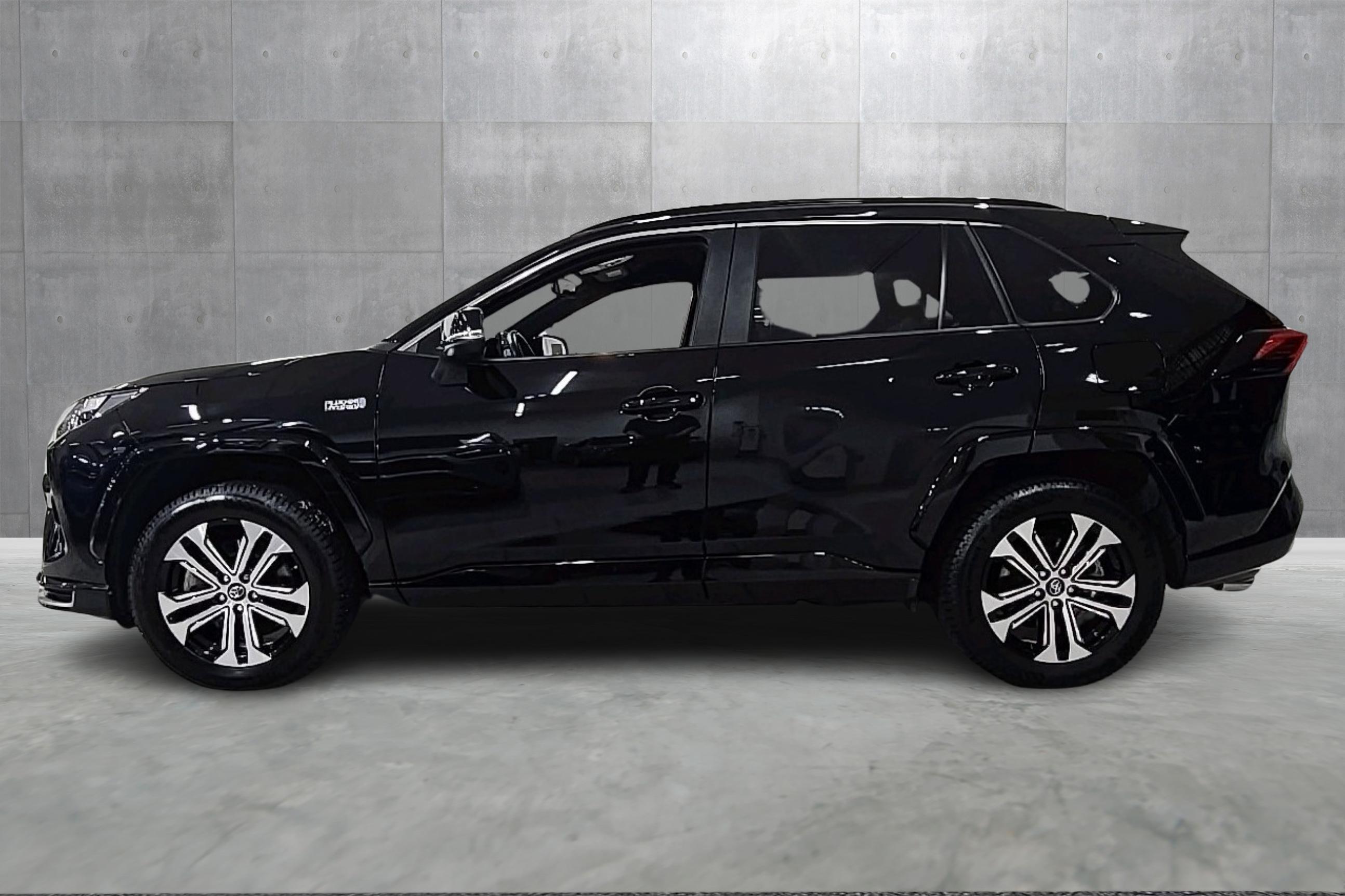 Thumnail bilde 1 av Toyota RAV4 Plug-in Hybrid