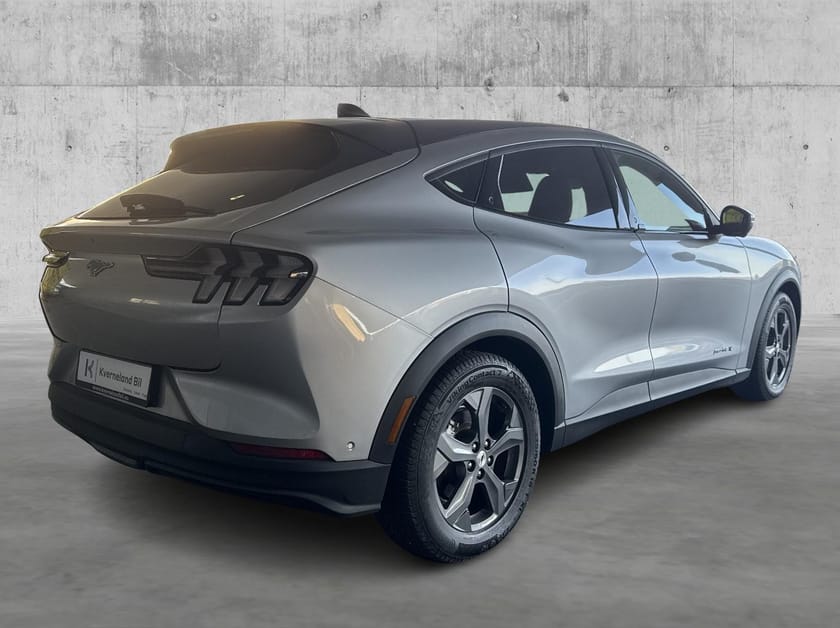 Bilde 5 av Ford Mustang Mach-E Long Range LR 610km WLTP, RWD, B&O, Glasstak, B&O, El.seter++