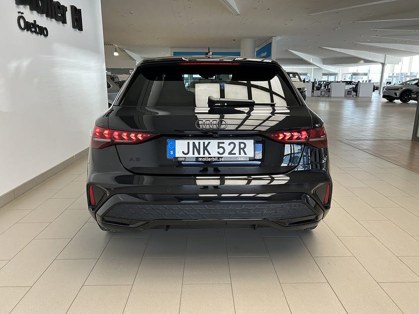 Bild 5 av Audi A3 Sportback 45 TFSI e 272hk S LINE