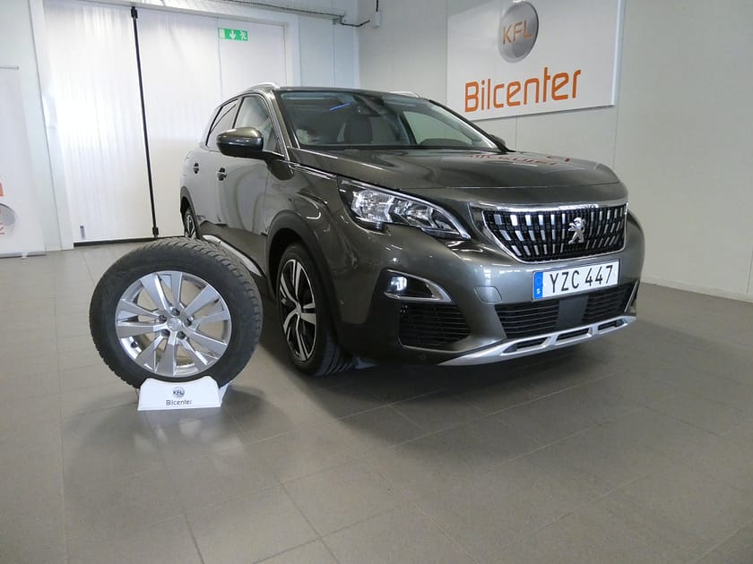 Bild 1 av Peugeot 3008 1.6  Allure Aut-Drag-Panorama-Döda Vinkel-Keyless-SoV