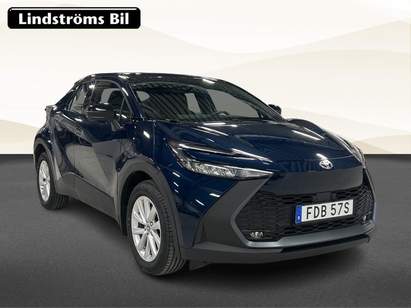 Bild 3 av Toyota C-HR PHEV 2,0 FWD Active Moms Vhjul *PÅ VÄG IN*