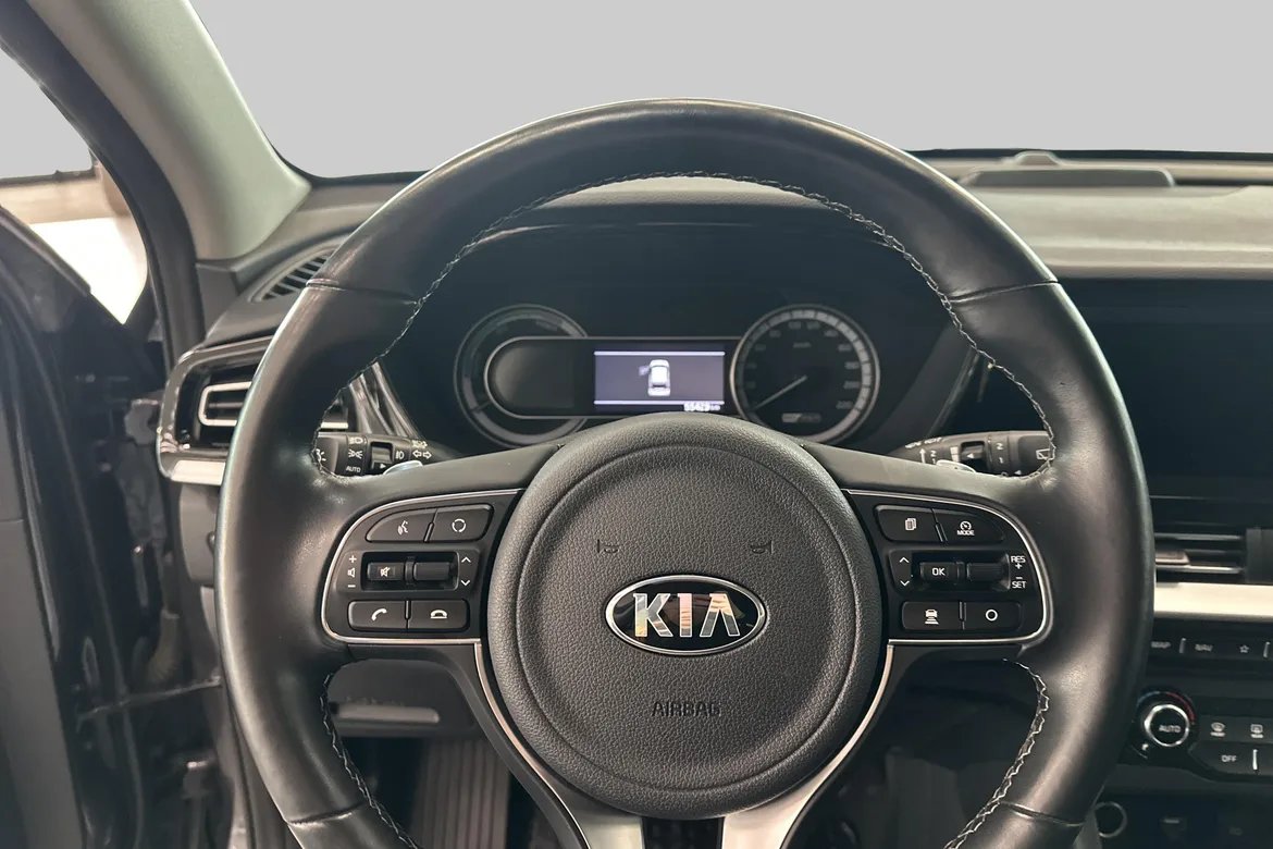 picture of a car