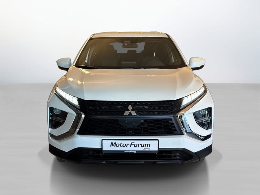 Bilde 2 av Mitsubishi Eclipse Cross Plug-In Hybrid INVITE | BT | AUT.KLIMA | DAB+ |LAV KM!