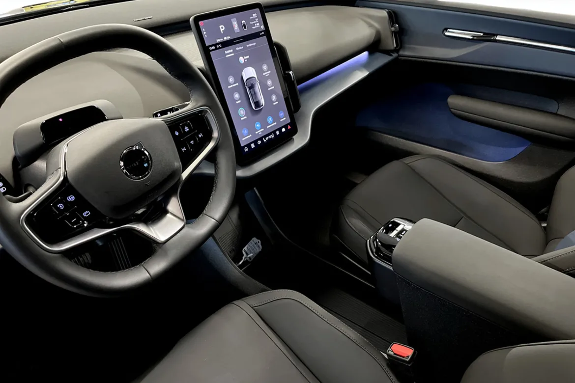 Volvo EX30 Twin Motor Performance