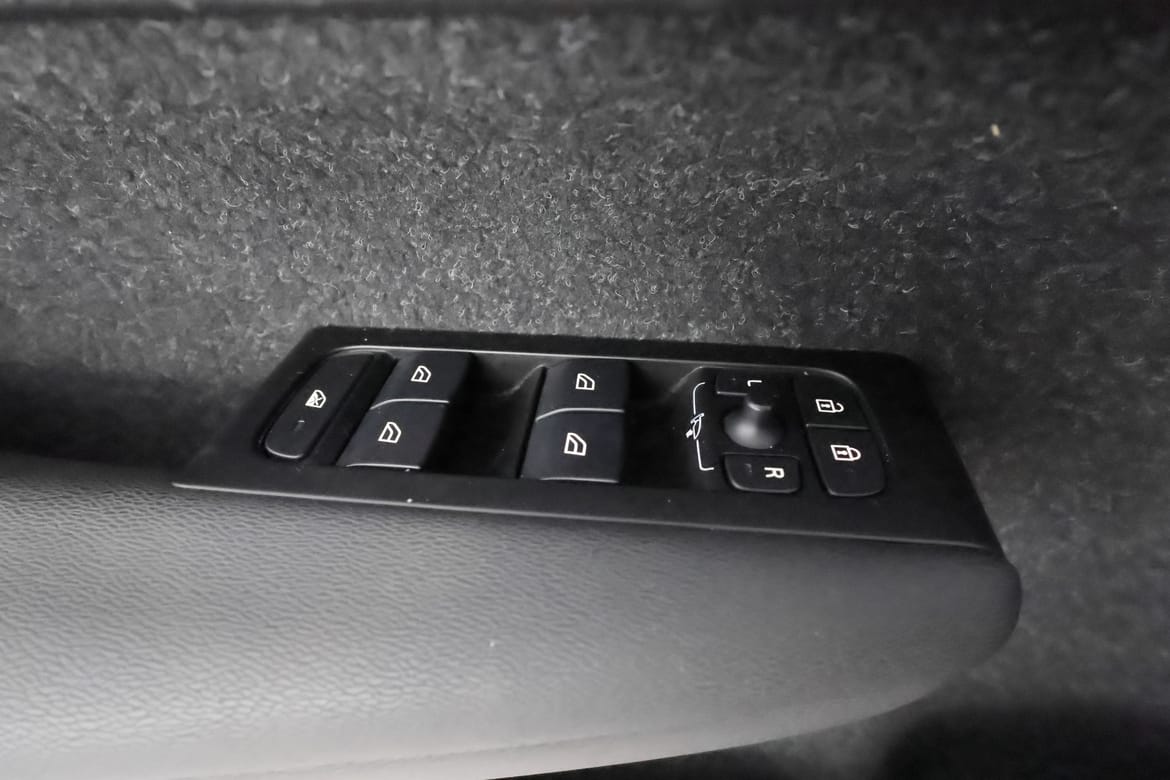 Volvo XC40 2022 - miniatyr 14