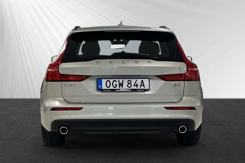 Bild 2 av Volvo V60 B3 Bensin Momentum