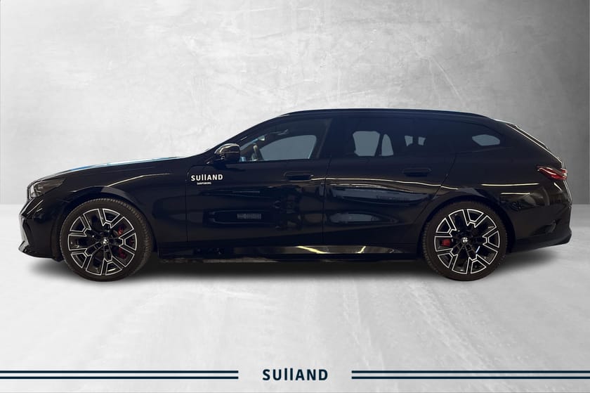 Bilde 2 av BMW i5 xDrive40 Touring M Sport Pro Fully Charged