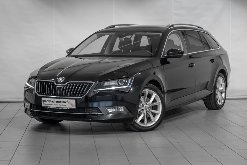 Bilde 2 av Škoda Superb Stasjonsvogn Style 190 TDI DSG 4x4