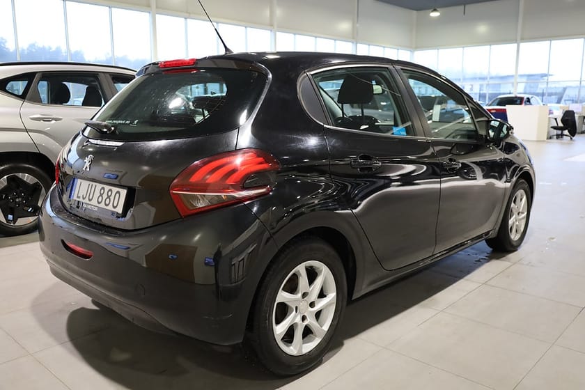 Bild 5 av Peugeot 208 1,2 PureTech 82hk 5D Blåtand K-rems bytt