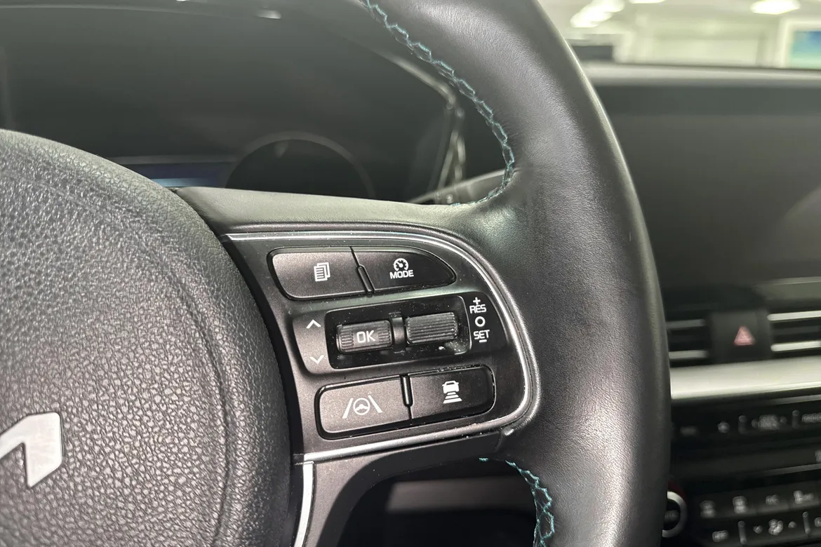 picture of a car