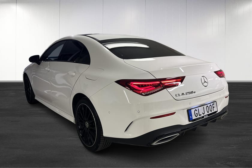 Bild 4 av Mercedes-Benz CLA 250 e Pano / Adap F-håll / CarPlay