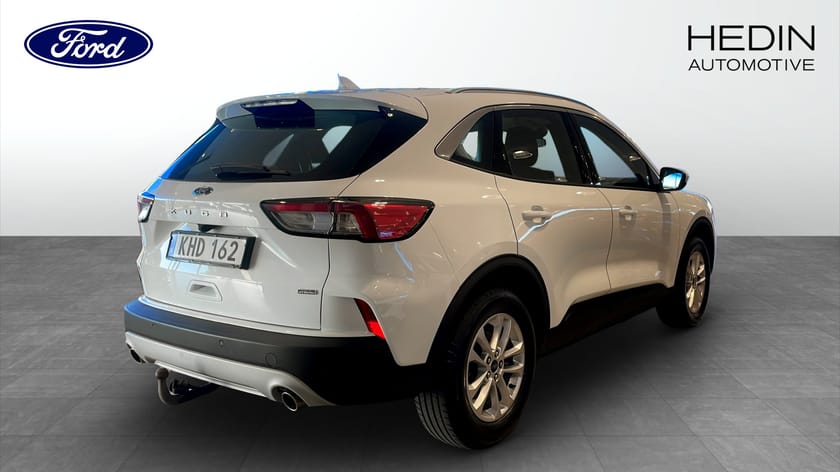 Bild 2 av Ford Kuga Plug-In Hybrid Titanium 225HK | Dragkrok