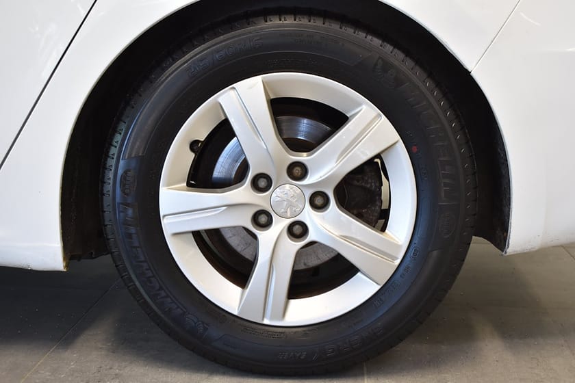 Bild 5 av Peugeot 508 SW 2.0 HDi 160 FAP Euro 5