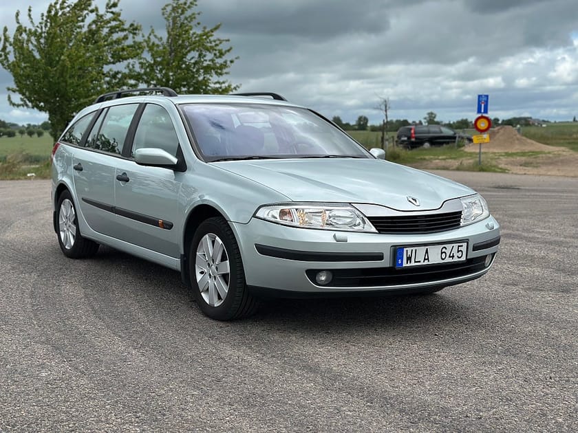 Bild 2 av Renault Laguna Grandtour 1.8 Authentique Euro 4 LÅGMILARE
